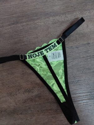 Calcinha Encantada Renda Frase “Hoje tem" Brilha no Escuro – Verde Neon